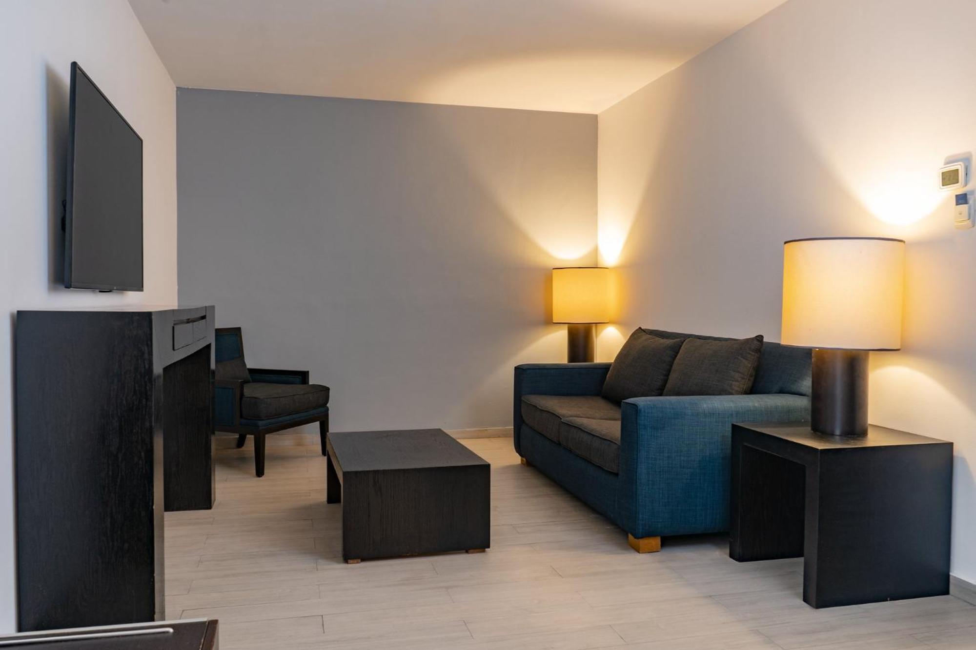 Fiesta Inn Tepic Dış mekan fotoğraf